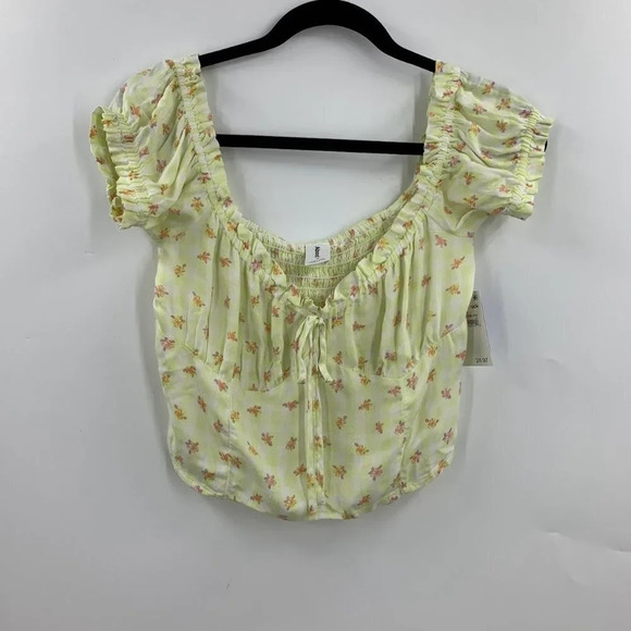 Abound Women's Floral Ruffle Cropped Green Lime Cream in Picnic Check M NWT - Picture 1 of 12